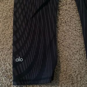Alo workout capris
